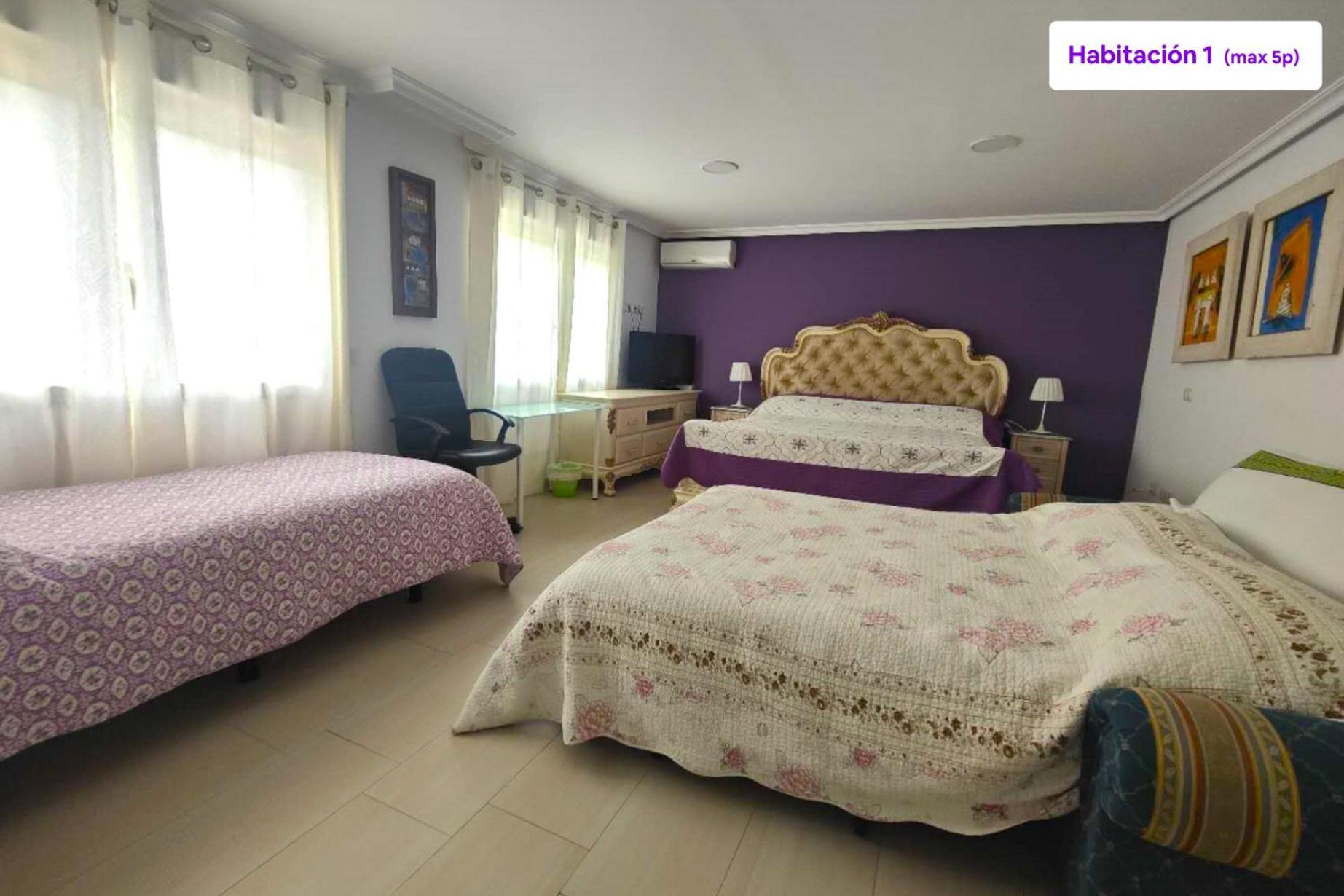 Chalet Con Piscina Y Jacuzzi En Madrid Alquila Habitaciones Algete Exterior foto